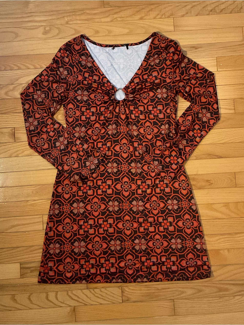 Vintage Hippie Long Sleeve V-Neck Patterned Women’s Dress in Orange and Black